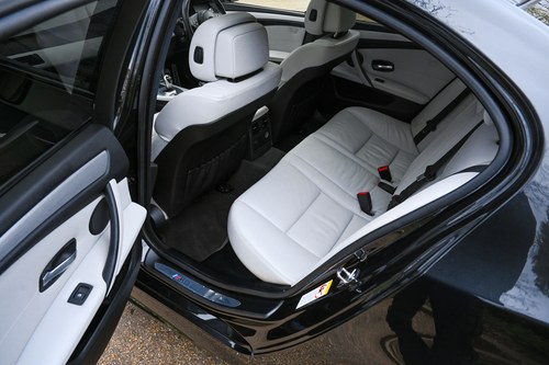 2008 BMW E60 M5 Te koop (foto 92 van 152)