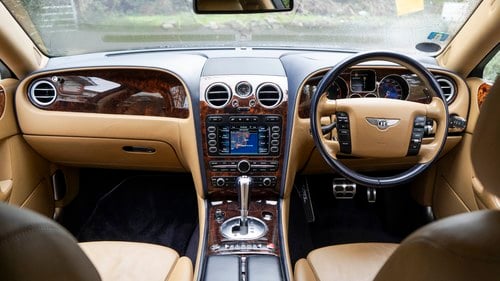 2005 Bentley Continental Flying Spur W12 zum Verkauf (Bild 41 von 112)