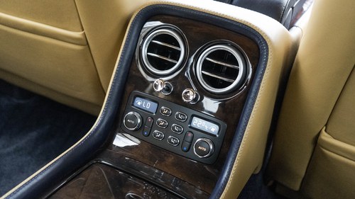 2005 Bentley Continental Flying Spur W12 zum Verkauf (Bild 47 von 112)