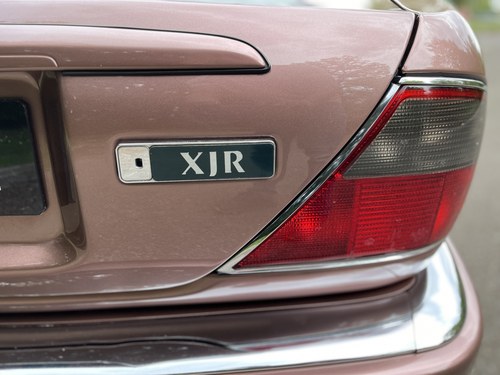 1995 Jaguar XJR X306 till salu (bild 122 av 198)