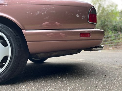 1995 Jaguar XJR X306 till salu (bild 136 av 198)