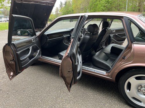 1995 Jaguar XJR X306 till salu (bild 167 av 198)