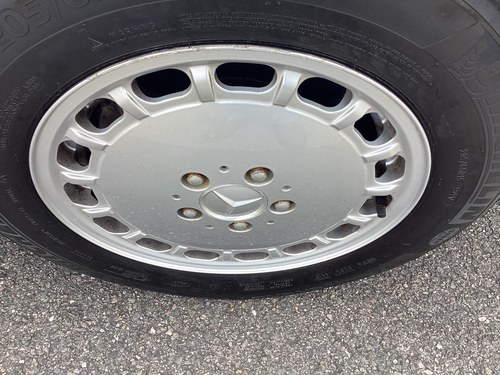 1987 Mercedes-Benz R107 300SL In vendita (immagine 12 di 146)