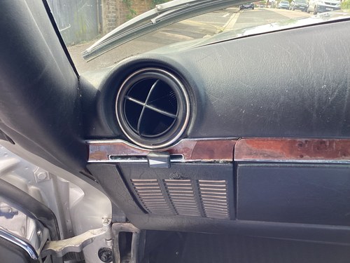 1987 Mercedes-Benz R107 300SL In vendita (immagine 18 di 146)