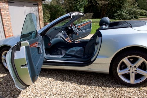 2006 Mercedes-Benz SL500 R230 For Sale (picture 47 of 163)