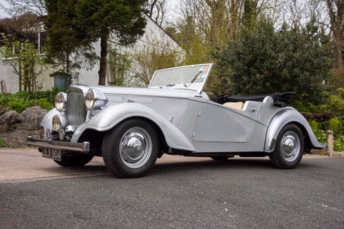 1948 Alvis TA14 with Vanden Plas Bodywork In vendita (immagine 1 di 142)