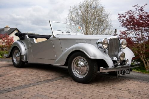 1948 Alvis TA14 with Vanden Plas Bodywork In vendita (immagine 21 di 142)