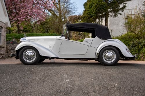 1948 Alvis TA14 with Vanden Plas Bodywork In vendita (immagine 24 di 142)