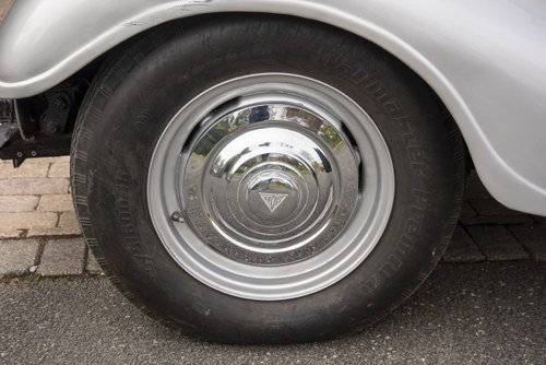 1948 Alvis TA14 with Vanden Plas Bodywork In vendita (immagine 36 di 142)