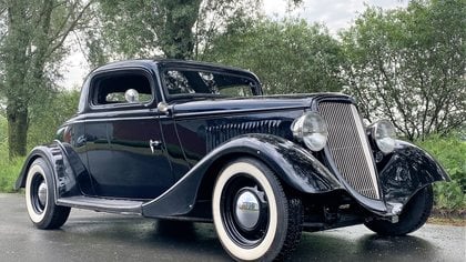 1934 Ford Model 40 V8 3-Window Coupé