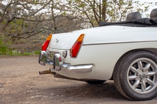 1974 MG B Roadster V8 For Sale (picture 74 of 130)