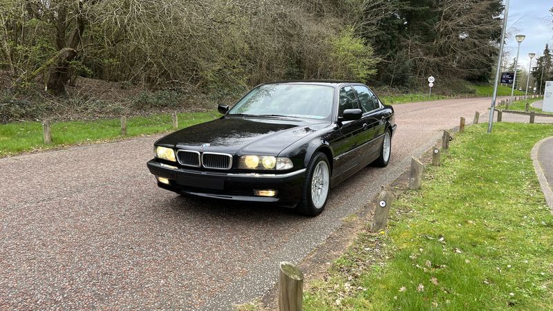 1996 BMW 750iL V12 E38 In vendita (immagine 1 di 162)