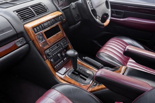 2000 Range Rover P38 Autobiography For Sale (picture 21 of 186)
