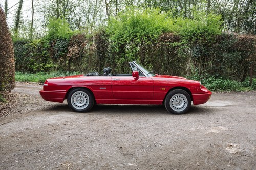 1992 Alfa Romeo Spider S4 2.0 For Sale (picture 16 of 162)
