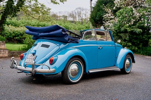 1963 Volkswagen Beetle Karmann In vendita (immagine 17 di 186)