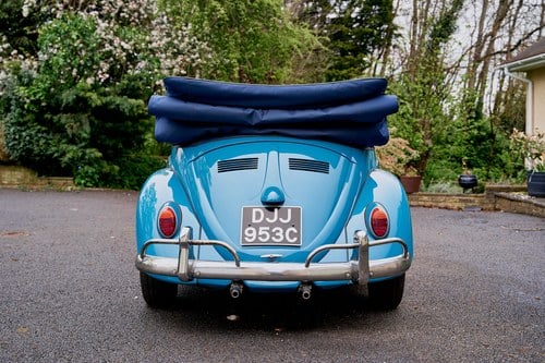 1963 Volkswagen Beetle Karmann In vendita (immagine 18 di 186)