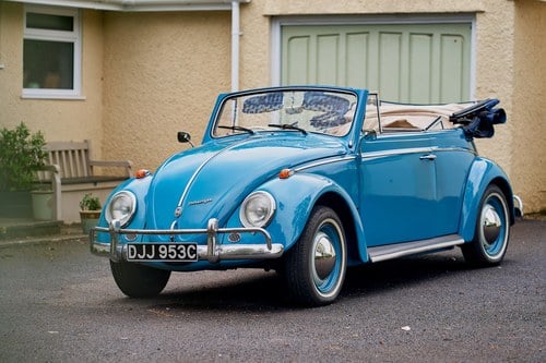 1963 Volkswagen Beetle Karmann In vendita (immagine 9 di 186)
