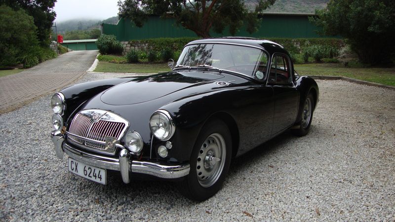 1958 MGA Twin Cam Coupé - ‘Black Mamba’ For Sale (picture 1 of 95)