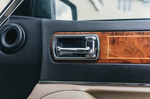 1990 Jaguar XJ40 Sovereign 4.0 For Sale (picture 24 of 142)