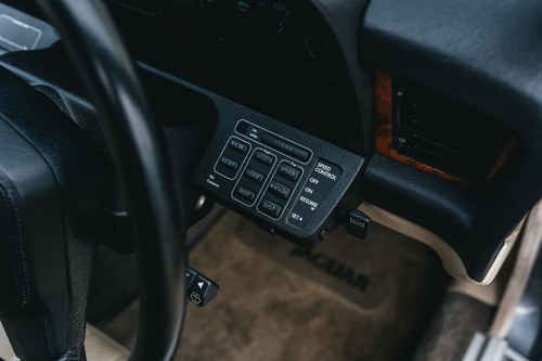 1990 Jaguar XJ40 Sovereign 4.0 For Sale (picture 37 of 142)