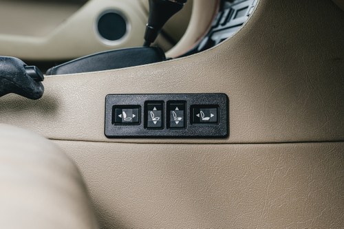 1990 Jaguar XJ40 Sovereign 4.0 For Sale (picture 41 of 142)