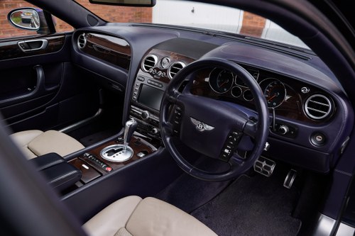 2005 Bentley Flying Spur W12 In vendita (immagine 37 di 241)