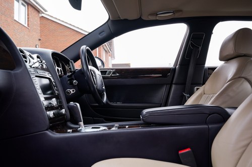 2005 Bentley Flying Spur W12 In vendita (immagine 57 di 241)