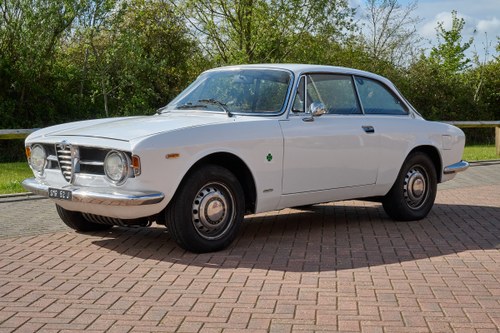 1970 Alfa Romeo GT Junior 1300 For Sale (picture 4 of 159)