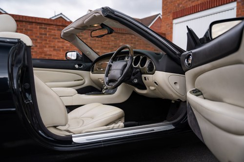 2003 Jaguar X100 XKR 4.2 zum Verkauf (Bild 42 von 240)