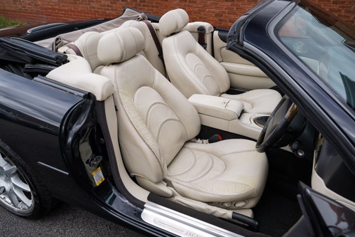 2003 Jaguar X100 XKR 4.2 zum Verkauf (Bild 74 von 240)