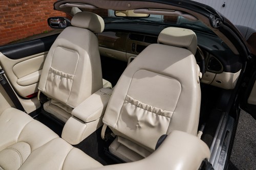 2003 Jaguar X100 XKR 4.2 zum Verkauf (Bild 87 von 240)