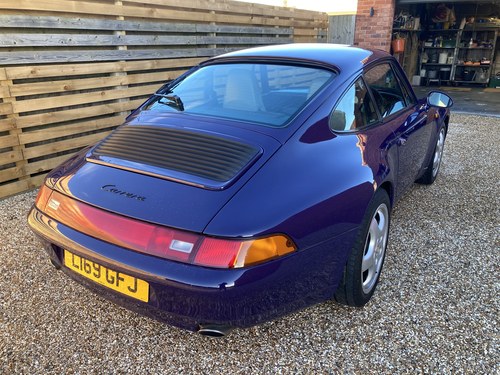 1994 Porsche 911 Carrera Tiptronic (993) à vendre (picture 18 of 138)