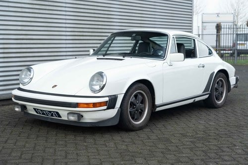 1975 Porsche 911S zum Verkauf (Bild 2 von 49)