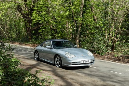 2003 Porsche 911 996 Carrera 4 Convertible zum Verkauf (Bild 27 von 185)