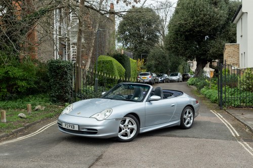 2003 Porsche 911 996 Carrera 4 Convertible zum Verkauf (Bild 2 von 185)