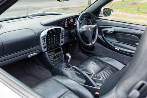 2003 Porsche 911 996 Carrera 4 Convertible zum Verkauf (Bild 39 von 185)