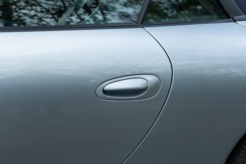 2003 Porsche 911 996 Carrera 4 Convertible zum Verkauf (Bild 114 von 185)