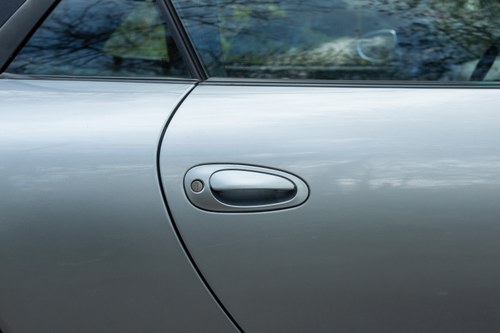 2003 Porsche 911 996 Carrera 4 Convertible zum Verkauf (Bild 113 von 185)