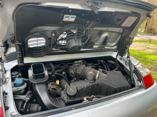 2003 Porsche 911 996 Carrera 4 Convertible zum Verkauf (Bild 144 von 185)