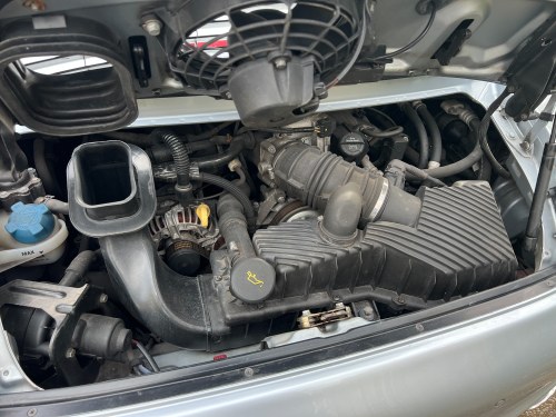 2003 Porsche 911 996 Carrera 4 Convertible zum Verkauf (Bild 148 von 185)