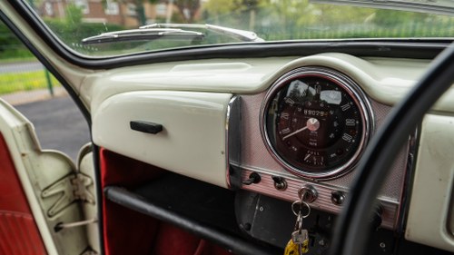 1969 Morris Minor 1000 Traveller For Sale (picture 23 of 189)