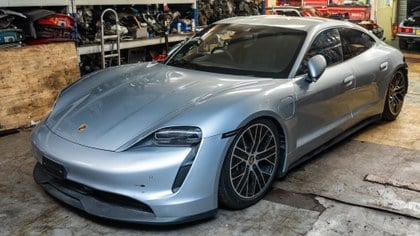 2022 Porsche Taycan