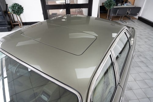 1987 Daimler XJ40 3.6 à venda (imagem 97 de 154)