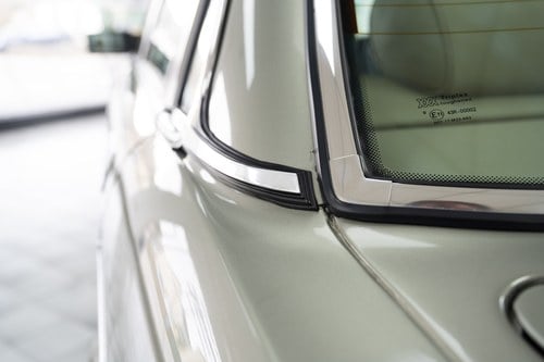 1987 Daimler XJ40 3.6 à venda (imagem 118 de 154)