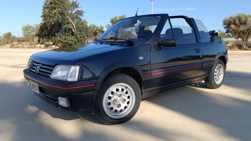 1990 Peugeot 205 1.6 CTI Cabriolet For Sale (picture 1 of 96)