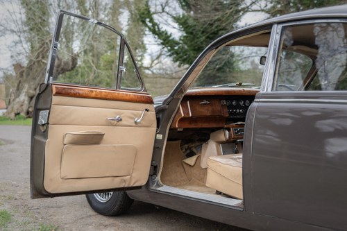 1969 Daimler 250 V8 Saloon zum Verkauf (Bild 34 von 184)