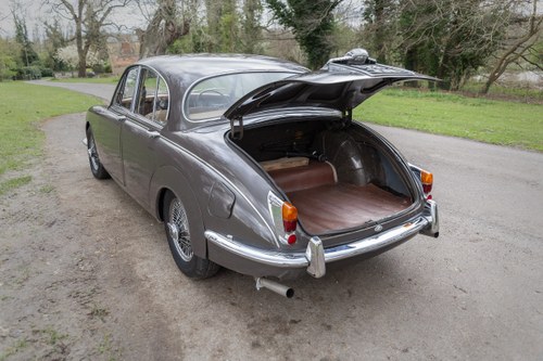 1969 Daimler 250 V8 Saloon zum Verkauf (Bild 94 von 184)