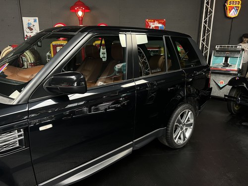 2011 Land Rover Range Rover Sport HSE Luxury For Sale (picture 26 of 42)