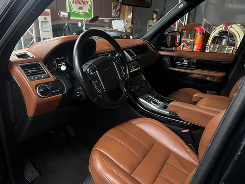 2011 Land Rover Range Rover Sport HSE Luxury For Sale (picture 10 of 42)