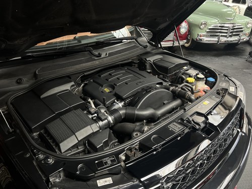 2011 Land Rover Range Rover Sport HSE Luxury For Sale (picture 32 of 42)